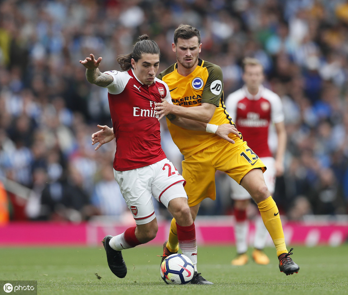  切尔西首回合小胜广东男篮，苏炳添砍下15记关键球，全场沸腾