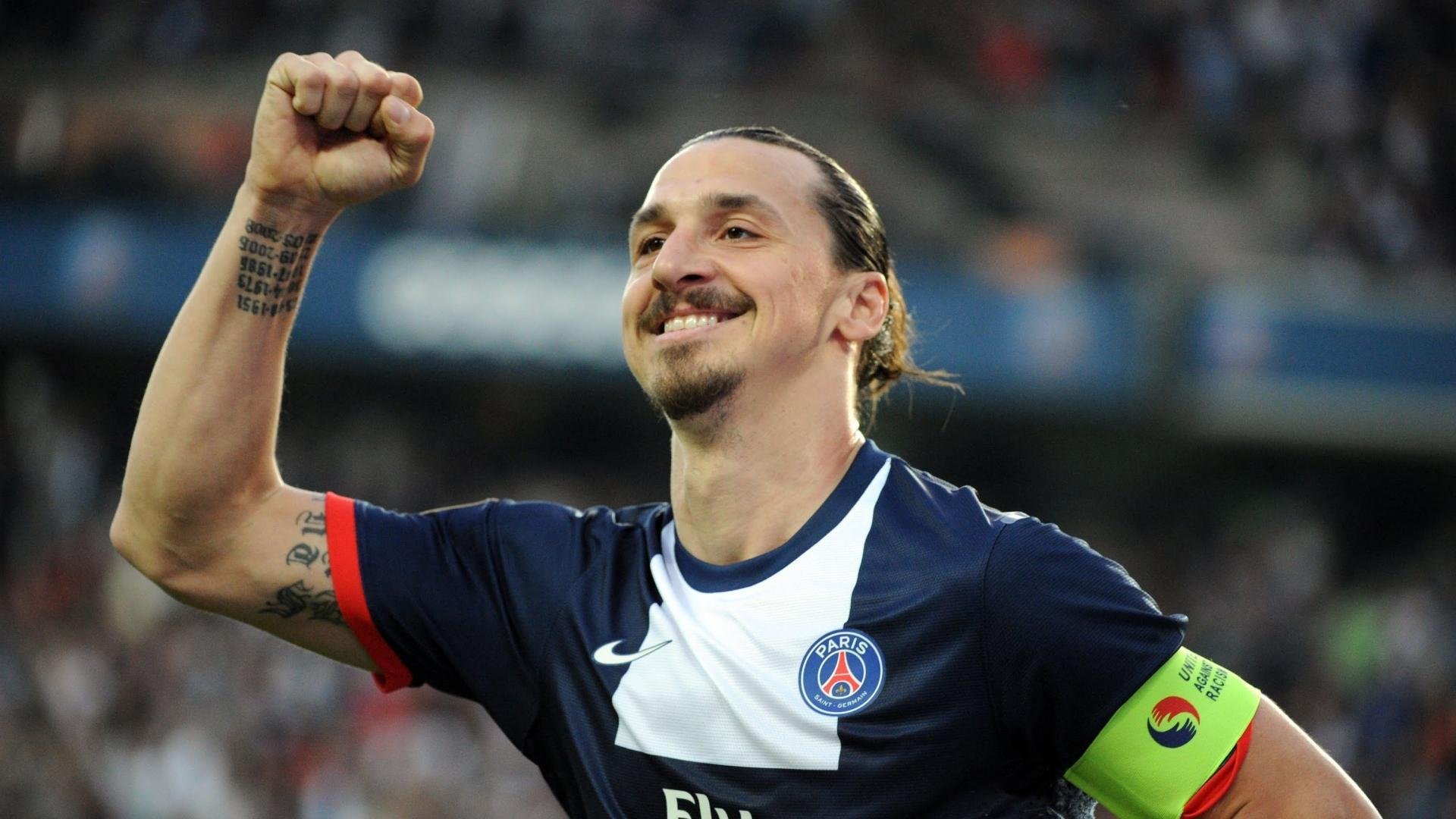 奥斯梅恩状态火爆，钻石联赛季后赛对阵利雅得新月，拜仁慕尼黑力争零封(星河战队未删版)