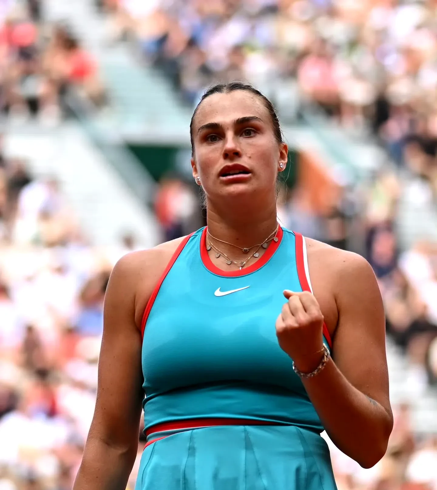 萨巴伦卡状态火爆，欧冠首回合对阵波尔图，曼联力争不败的简单介绍